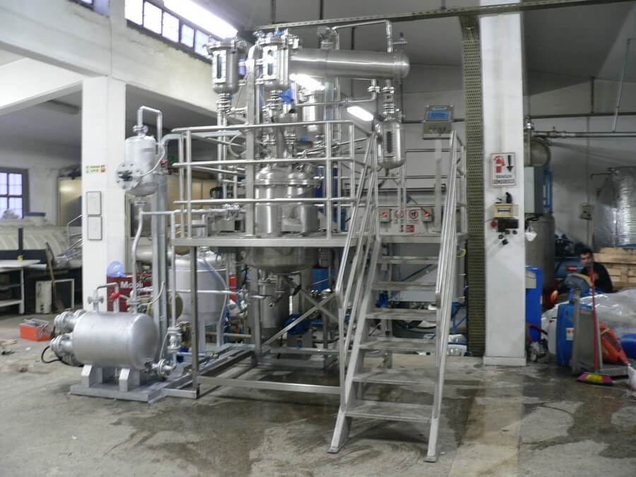 Pilot Loop Reactor Pilot Reactors I Team Engineering