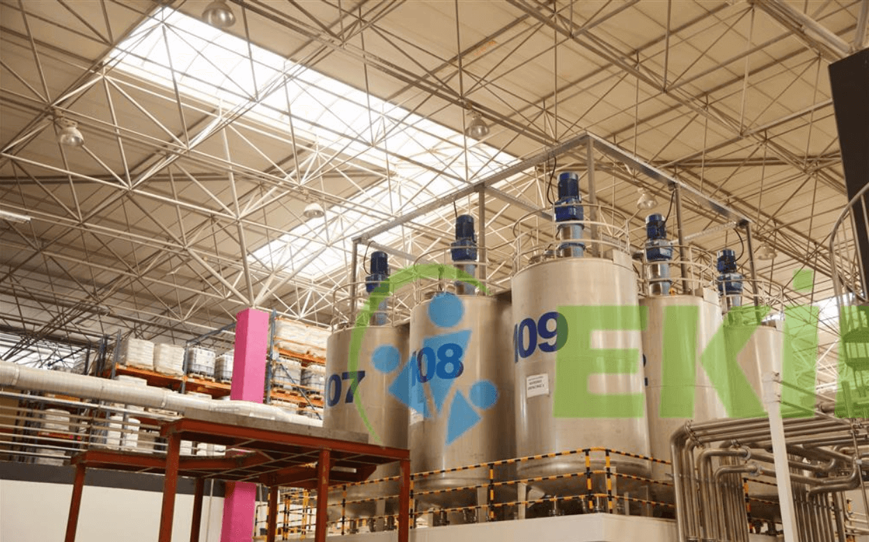 Mixer Product Tanks