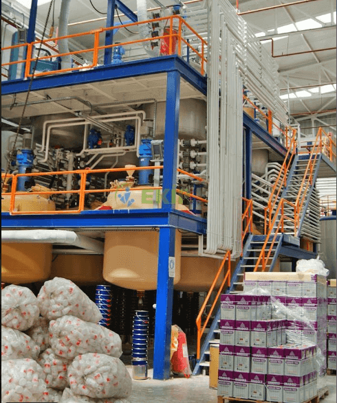 varnish-production-facility-4-1a1d6b1c-f0bf-413a-9ae5-41ab7c7b55ca
